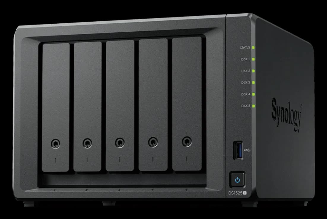 Synology DS1525+